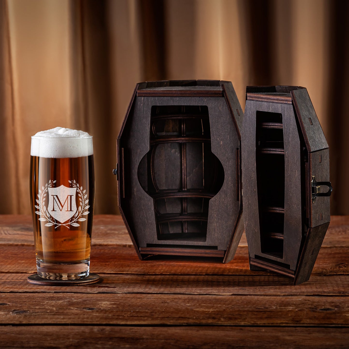 Best Man & Groomsmen Gift – Personalized Beer Glass Barrel Set