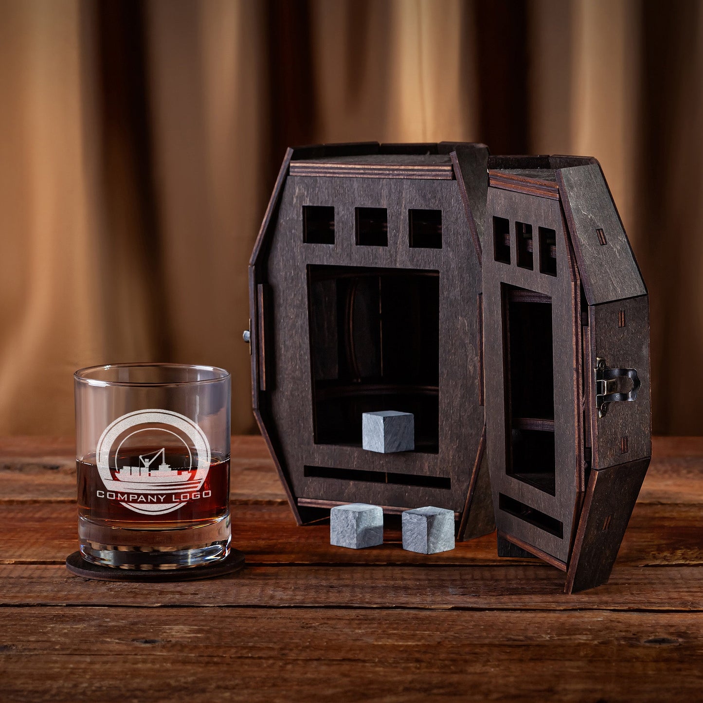 Corporate Gift – Whiskey Glass with Custom Logo in Wooden Barrel