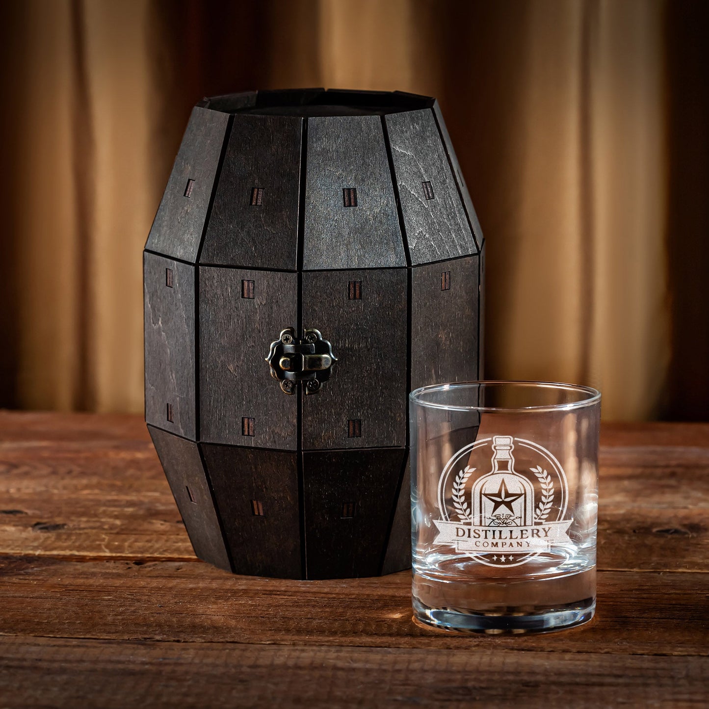 Corporate Gift – Whiskey Glass with Custom Logo in Wooden Barrel