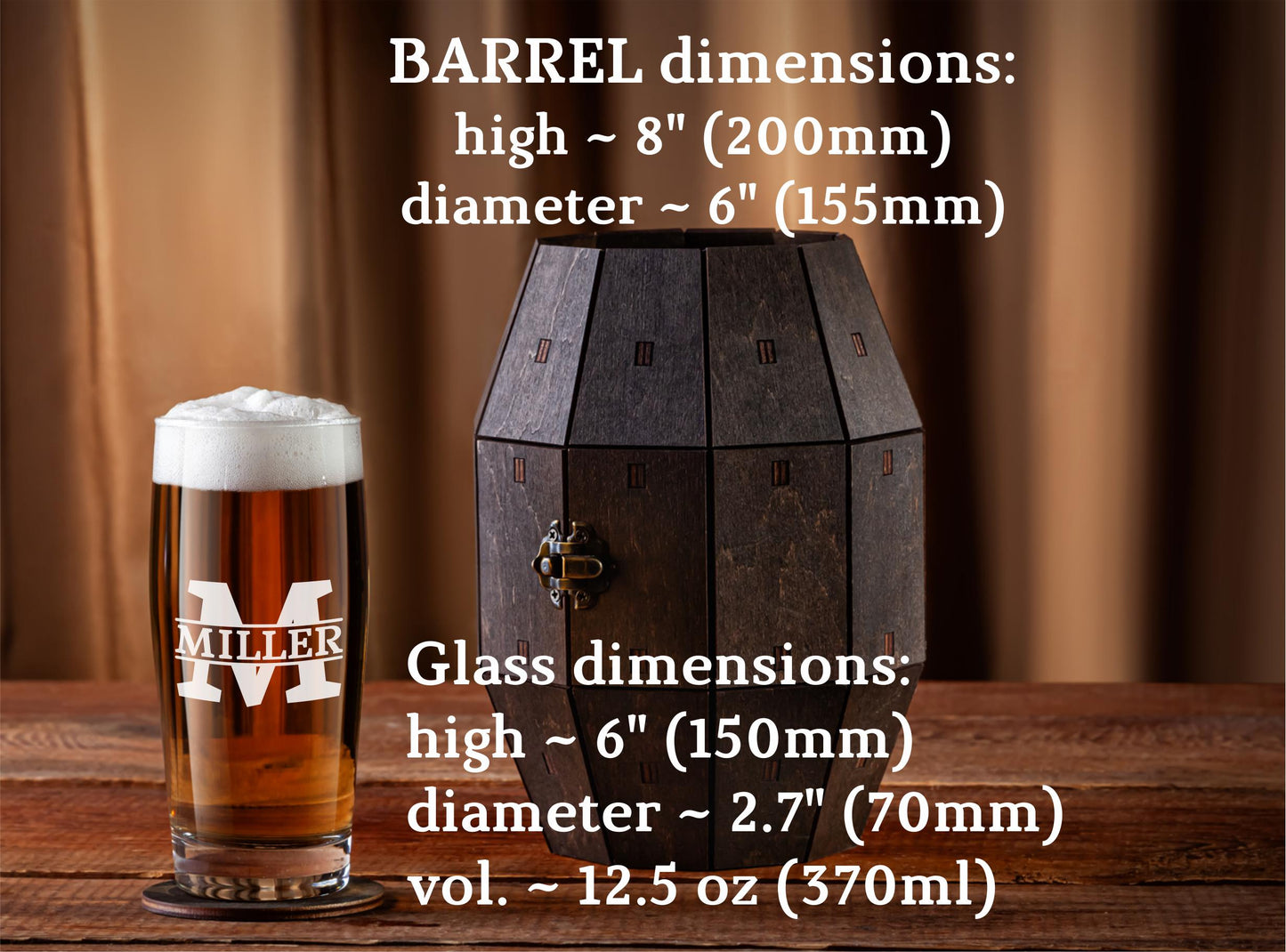 Groomsmen Gift – Personalized Beer Glass Set in Wooden Barrel
