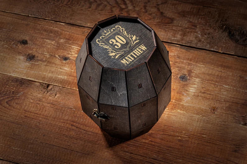 Personalized Beer Glass in Wooden Barrel – Birthday Gift for Him