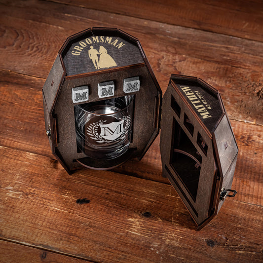 Personalized Whiskey Glass Set in Wooden Barrel – Best Man & Groomsmen Gift