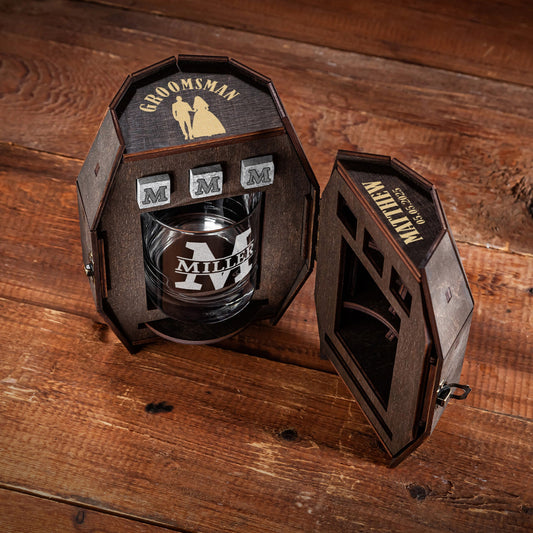 Groomsmen Personalized Whiskey Glass in Wooden Barrel