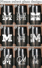 Load image into Gallery viewer, Groomsmen Gifts, Personalized Beer Glass Set in Wooden Barrel, Groomsman Proposal, Best Man Gift
