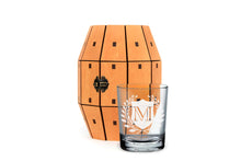 Load image into Gallery viewer, Personalized Barrel Box with Coat of Arms Monogram Glass
