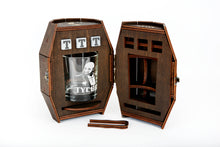 Load image into Gallery viewer, Custom Groomsman Barrel with Drawing from Photo
