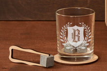 Load image into Gallery viewer, Personalized Barrel Box with Coat of Arms Monogram Glass
